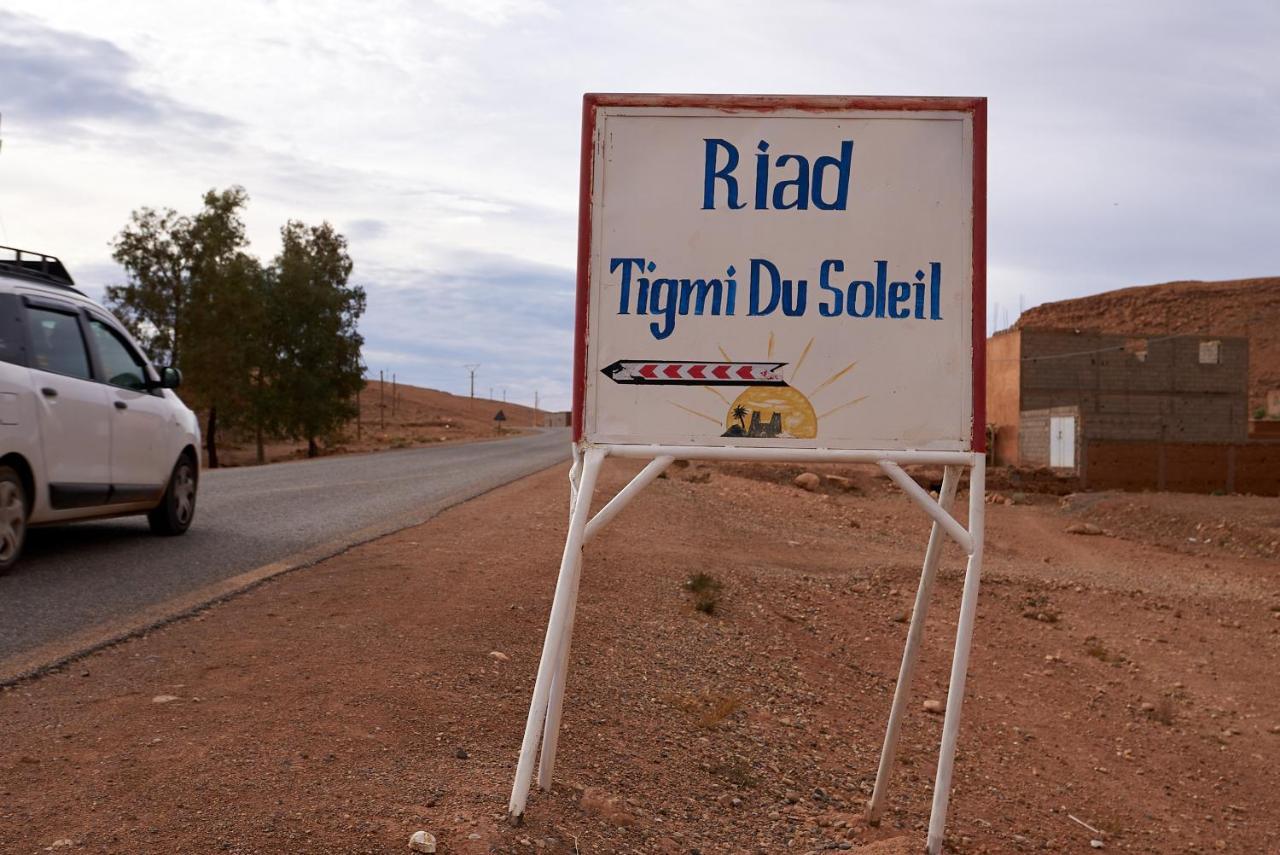 Riad Tigmi Du Soleil آيت بن حدو المظهر الخارجي الصورة
